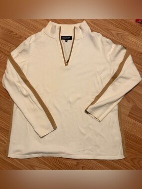 Jones New York Cream Knit Pullover with Gold Stripe Trim